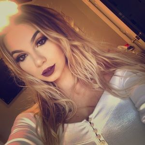 Meet your Posher, Sierra